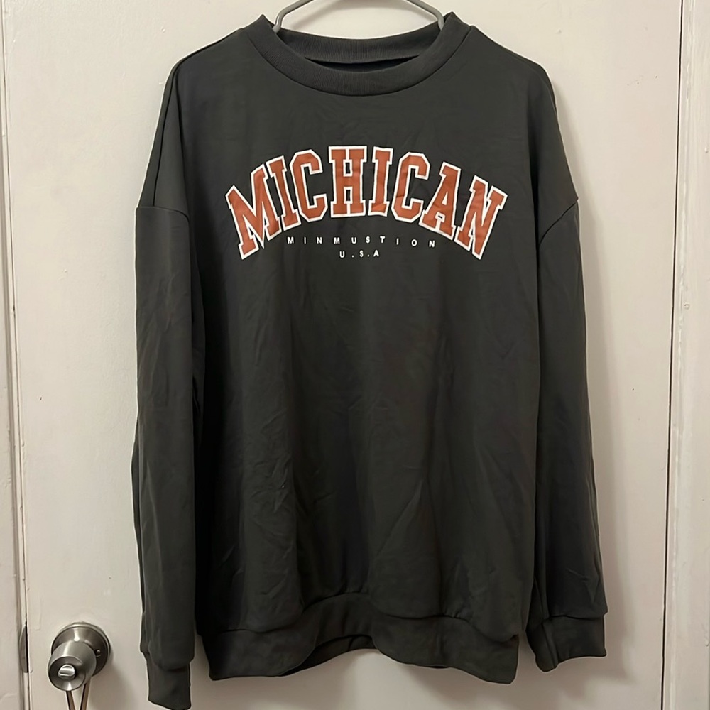 YesStyle Gray Oversized Lettering Sweatshirt